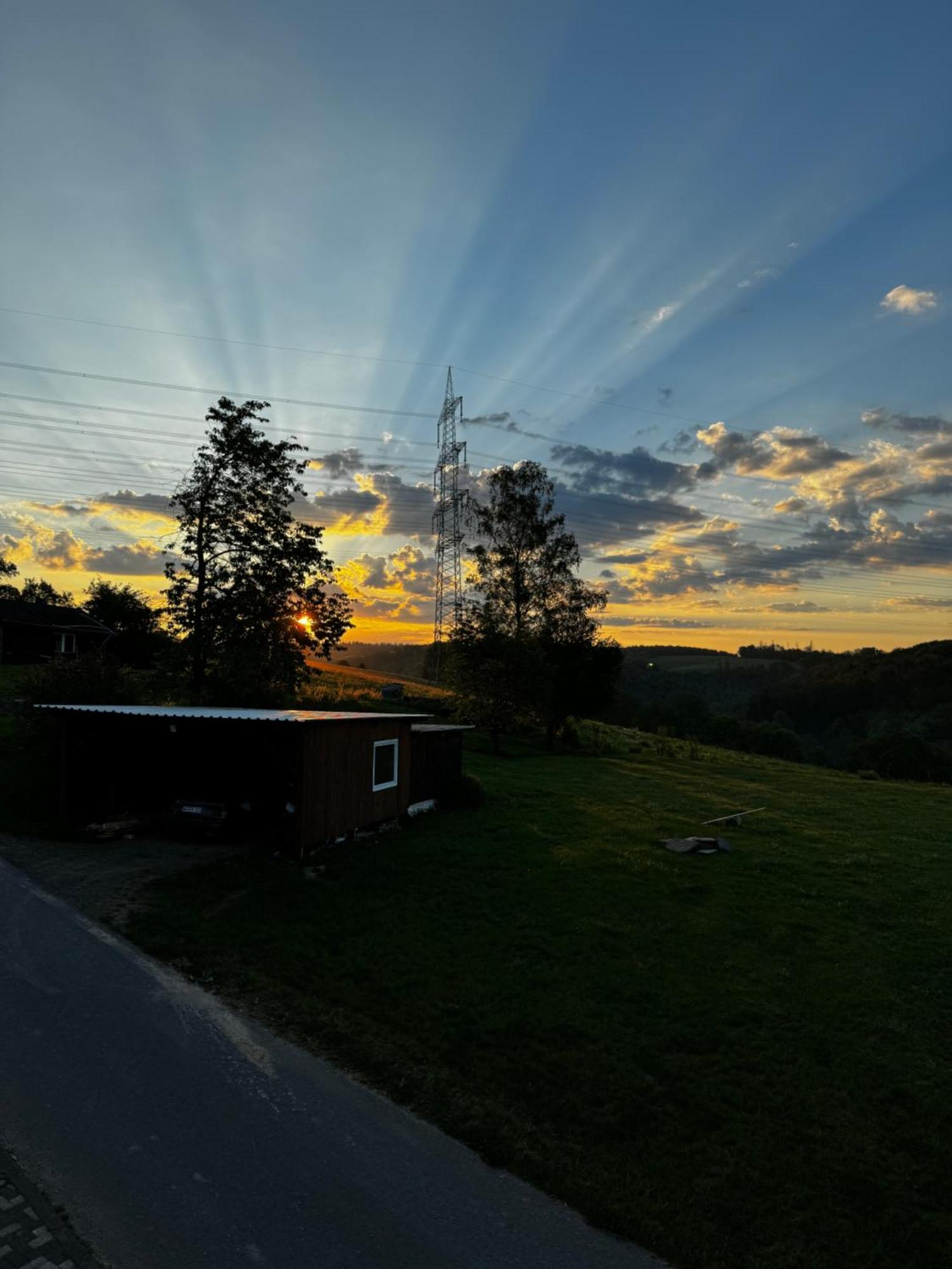 Bornhahn - Idylle Im Westerwald Katzwinkel  외부 사진